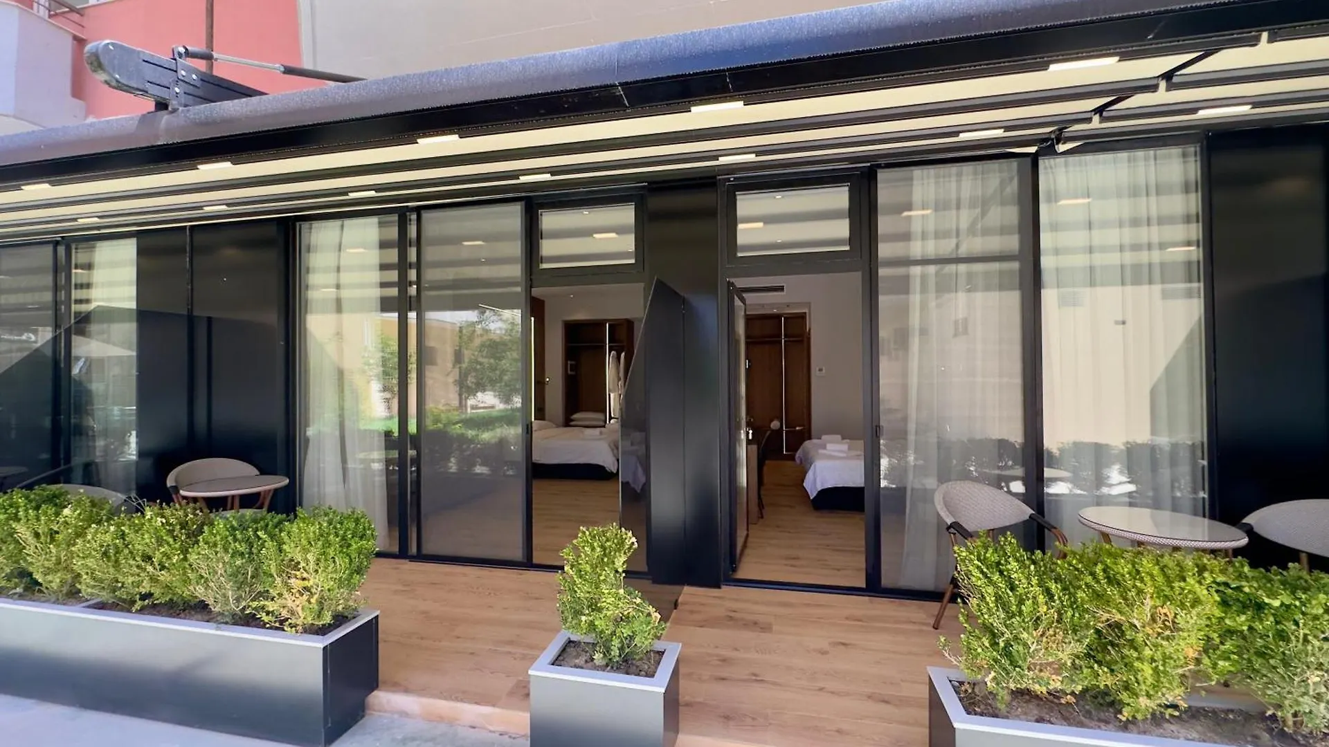 Elmar Comfort Vlore