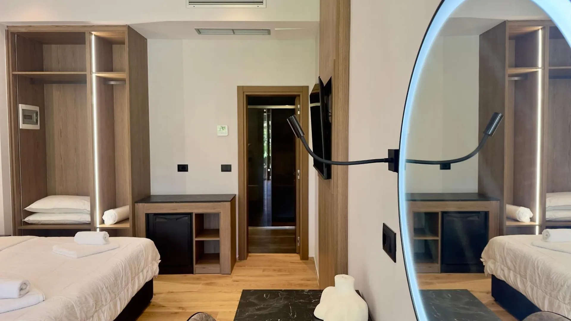 Elmar Comfort Vlore