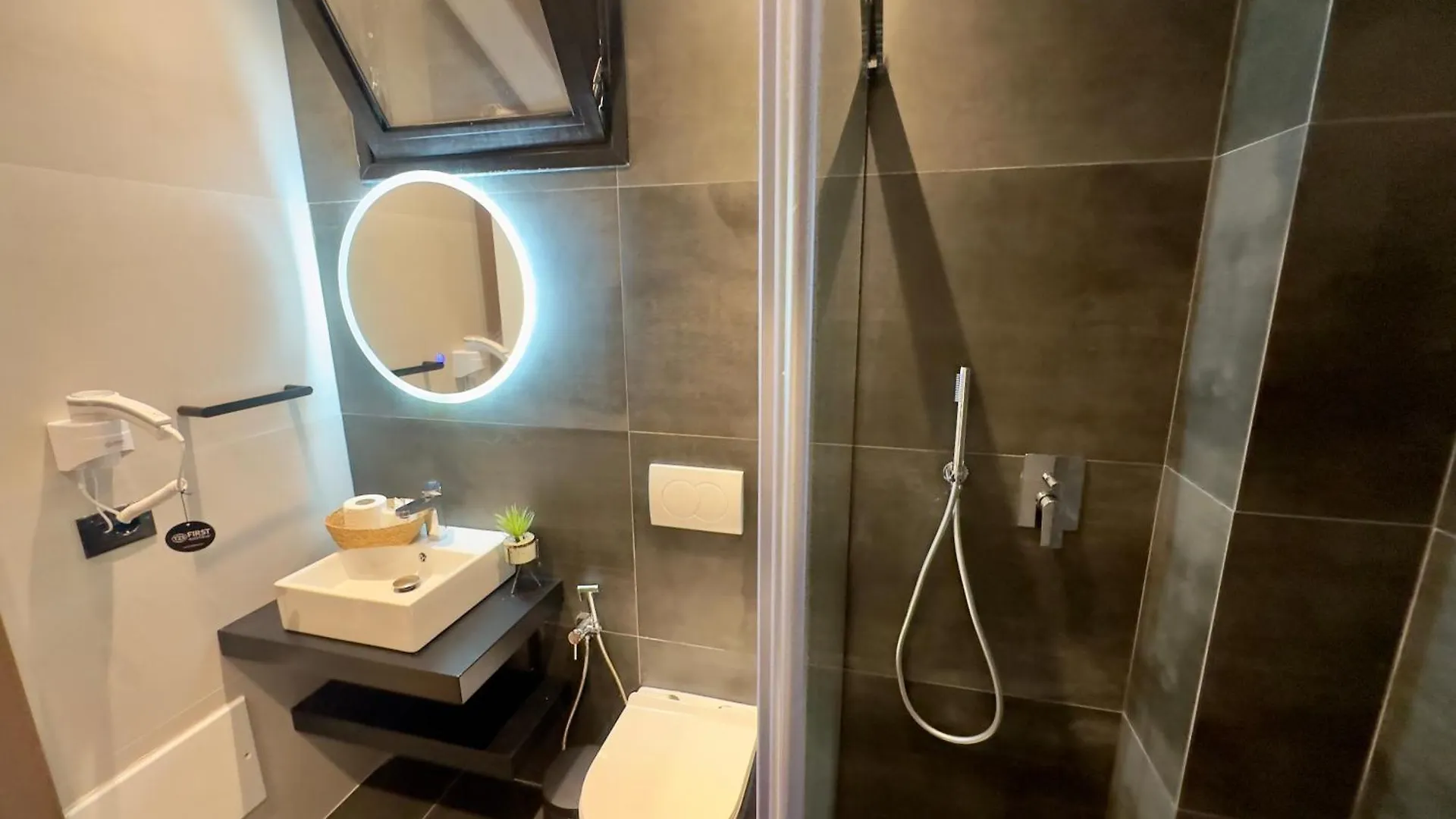 Hotel Elmar Comfort Vlorë
